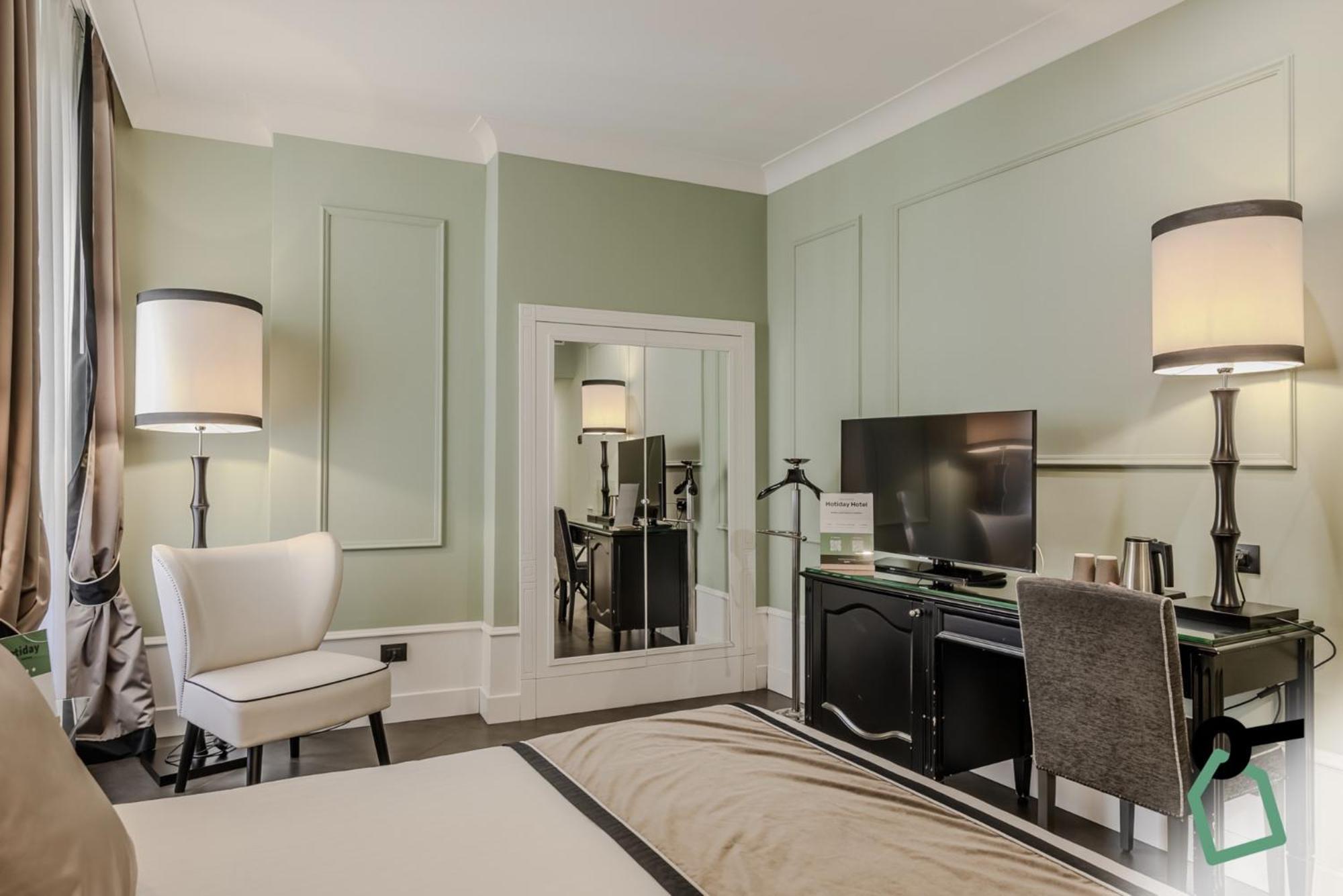 Hotiday Collection - Diaz 4* Naples