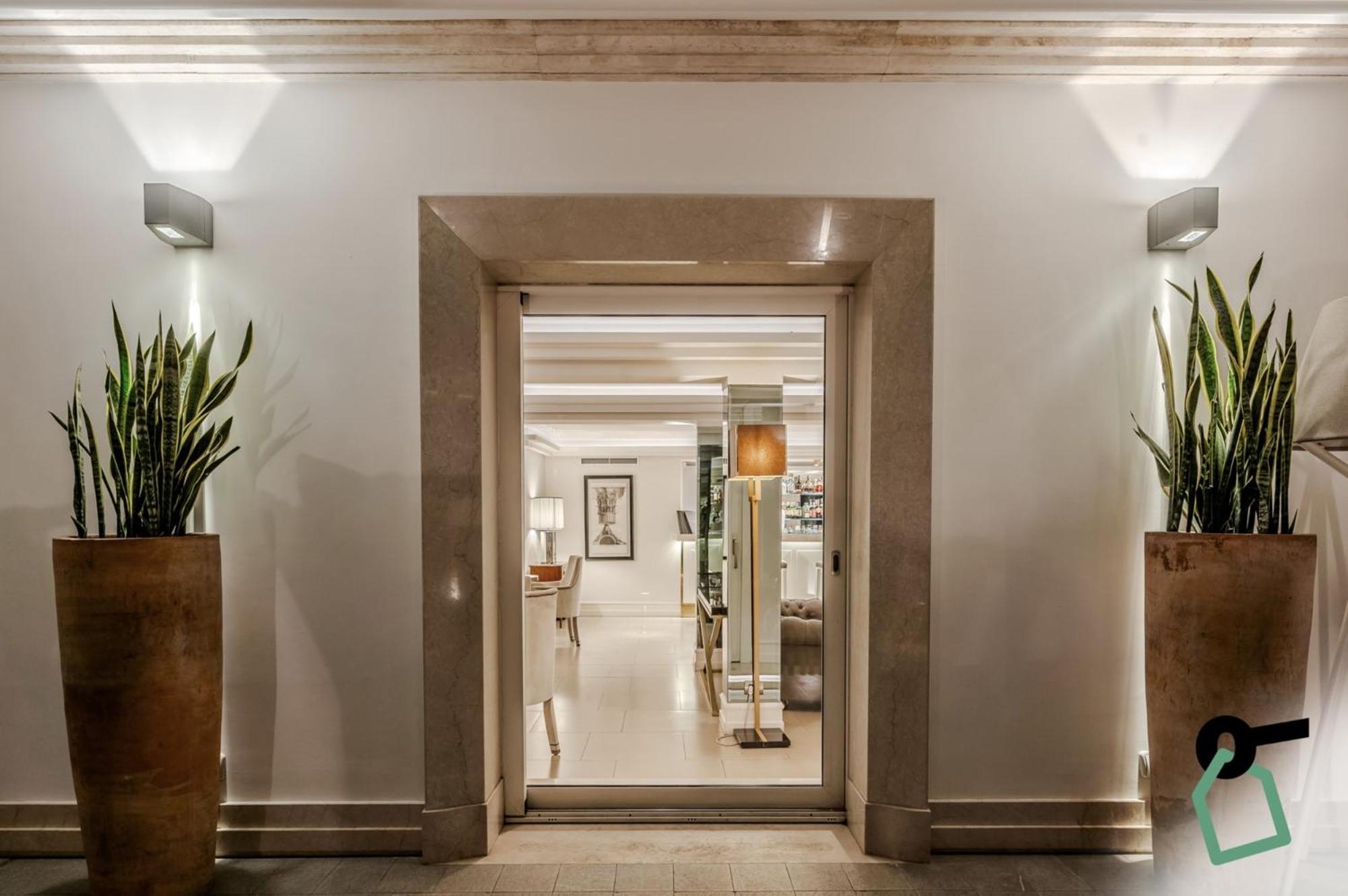 Hotiday Collection - Diaz Hotel Naples