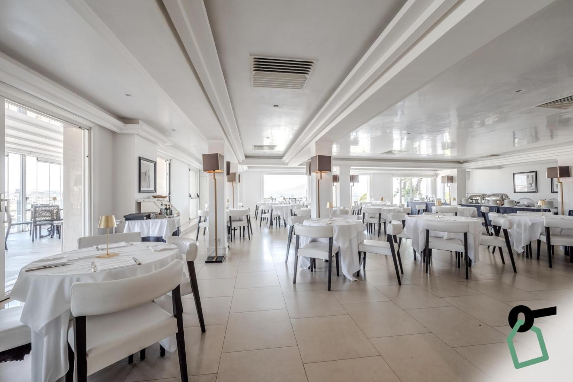 Hotiday Collection - Diaz Hotel Naples